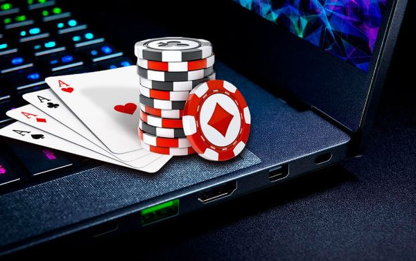 The freerolls you will find on online poker rooms on Saturday, January 31st and Sunday, February 1st