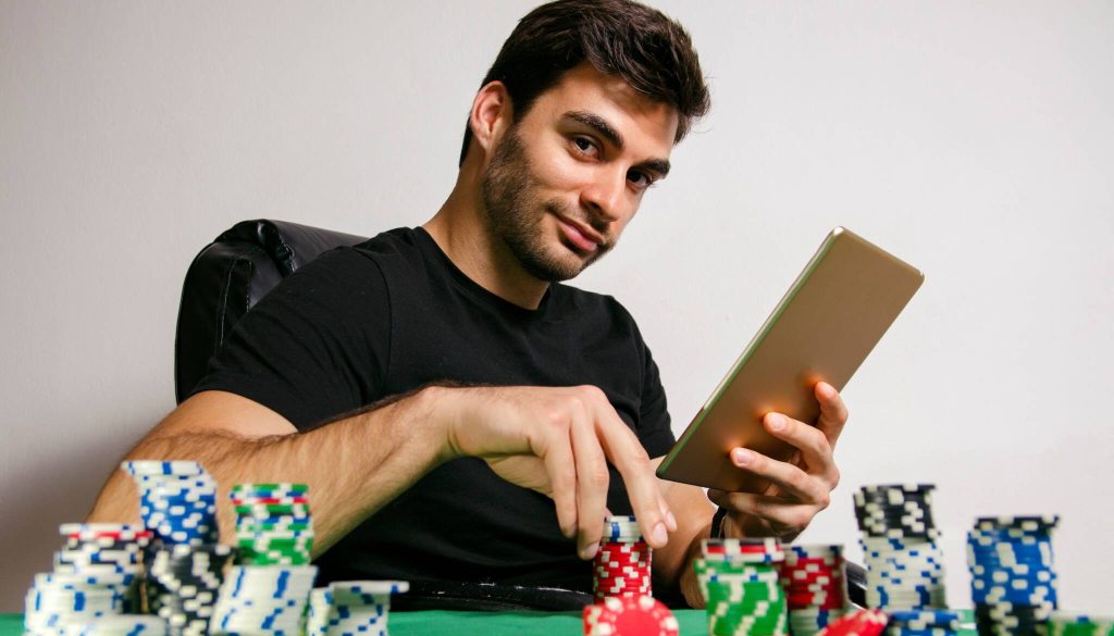 Online poker Micromillions