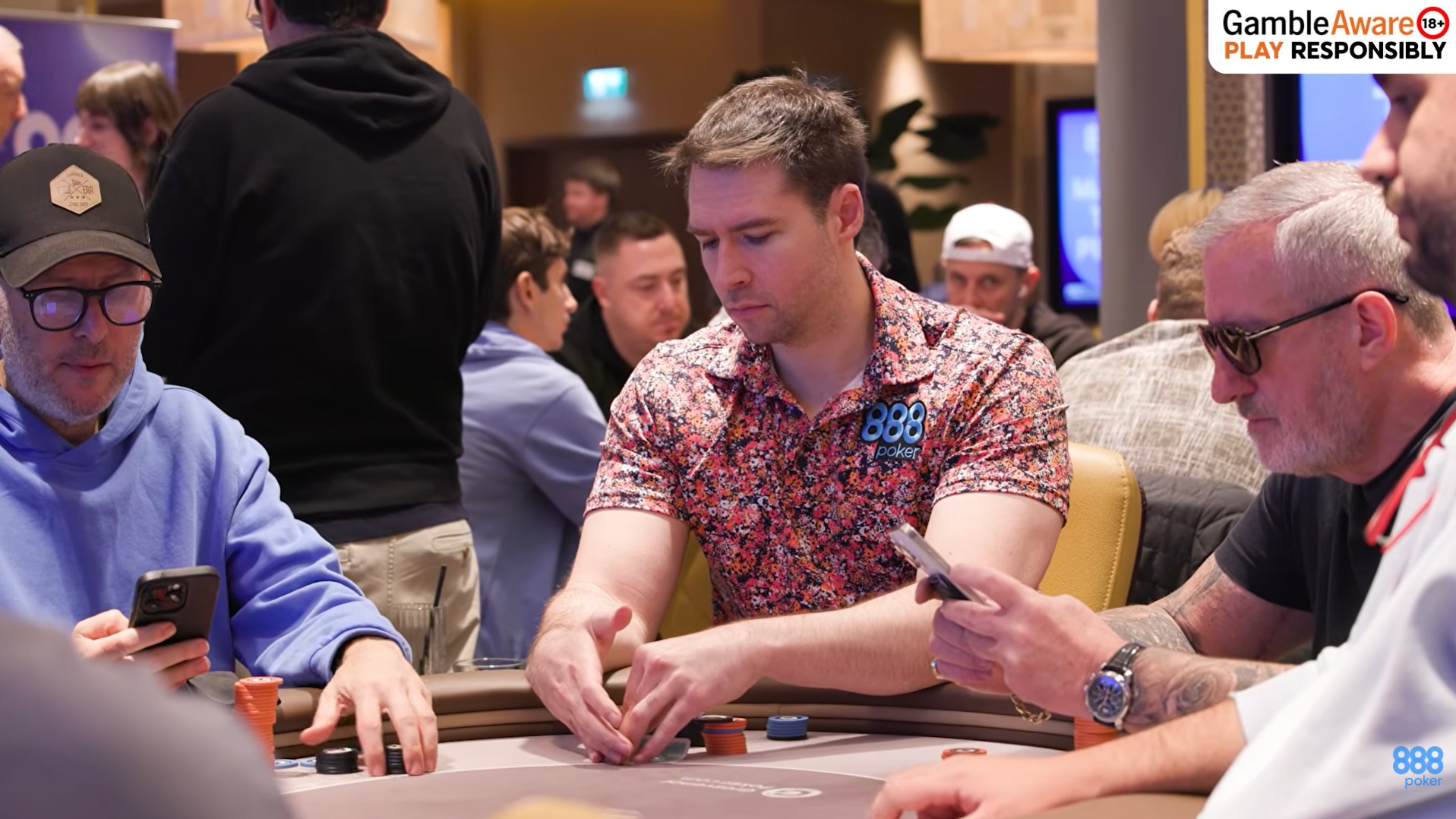 Master tournament final tables with tips from Aaron Barone, 888poker pro