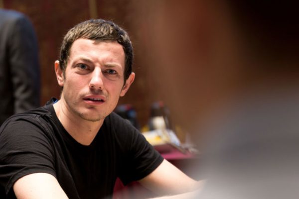 Uno dei bluff più iconici della storia su Greenstein e Eastgate spiegato da Tom Dwan