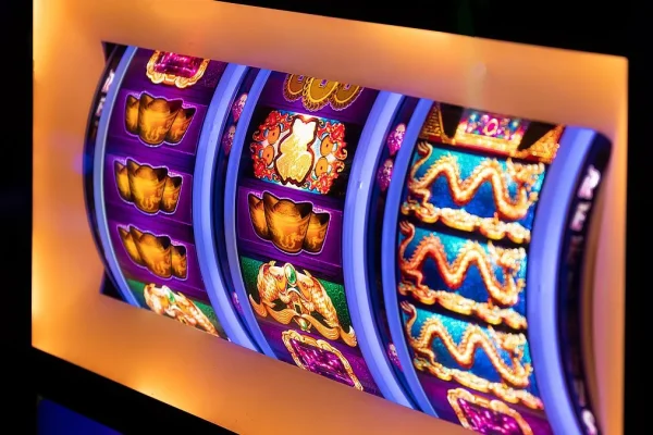 StarCasinò Slots, the debut of Sugar Rush Super Scatter leads the week's new releases